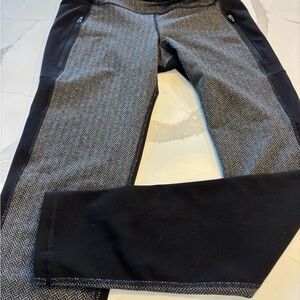 Women’s old navy active leggings size medium